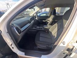 2025 Kia
Sorento S