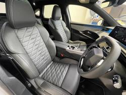 2024 Peugeot 3008 GT Premium Hybrid