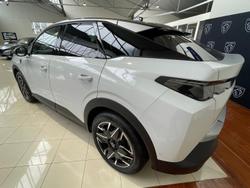 2024 Peugeot 3008 GT Premium Hybrid