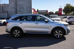 2023 Kia Sorento Sport