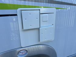 2025 Avan Ovation M6 Island Bed