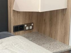 2025 Avan Ovation M6 Island Bed