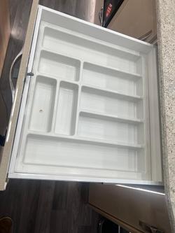 2025 Avan Ovation M6 Island Bed