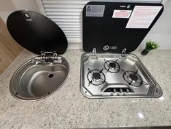 2025 Avan Ovation M6 Island Bed