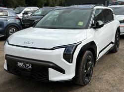 2025 KIA EV3 GT-LINE