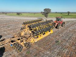 0 ULTISOW FORWARD FOLD S1872 SINGLE DISC SEEDER USED YELLOW