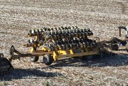 0 SERAFIN ULTISOW FORWARD FOLD S1872 SINGLE DISC SEEDER USED YELLOW