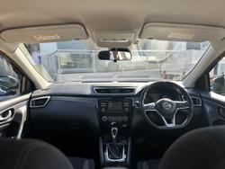2018 Nissan
                QASHQAI ST