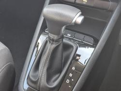 2023 Kia
Stonic S
