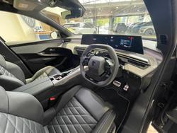 2024 Peugeot
3008 GT Premium Hybrid