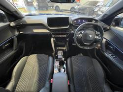 2024 Peugeot 2008 GT Hybrid