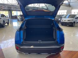 2024 Peugeot 2008 GT Hybrid