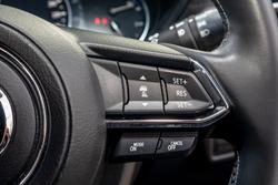 2018 Mazda
CX-5 Akera