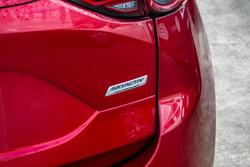 2018 Mazda
CX-5 Akera