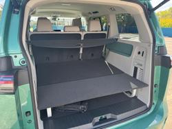 2024 Volkswagen
                ID. Buzz Pro BEV560