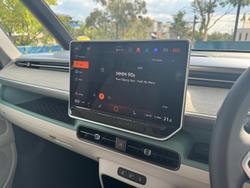 2024 Volkswagen ID. Buzz Pro BEV560