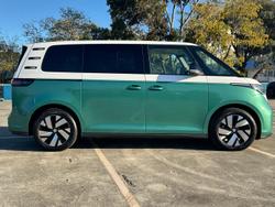 2024 Volkswagen ID. Buzz Pro BEV560