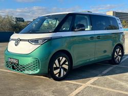 2024 Volkswagen ID. Buzz Pro BEV560