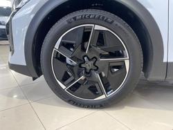 2024 Peugeot 408 GT Premium Hybrid