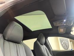 2024 Peugeot 408 GT Premium Hybrid