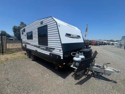 2025 Traveller Utopia 19'6 Front Door