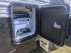 2025 Traveller Utopia (19'6)