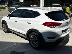 2018 Hyundai
                Tucson Elite