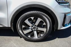 2023 Kia Sorento Sport