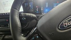 2025 Ford Tourneo Active