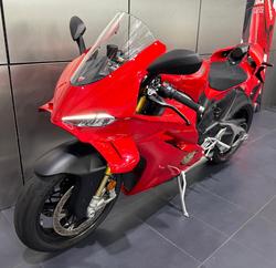 2025 Ducati Panigale V4 S Panigale V4 Red