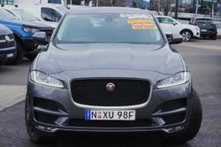 2016 Jaguar
F-PACE 30d Prestige