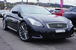 2014 INFINITI
                Q60 S Premium