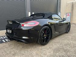 2016 Porsche
                Boxster Spyder