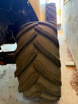 2016 New Holland
Cr7.90 Combine Harvester