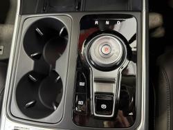 2024 Kia
Carnival GT-Line HEV
