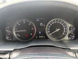 2017 Toyota
                Landcruiser VX