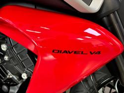 2024 Ducati Diavel V4 Diavel Red