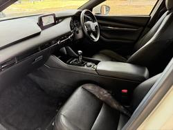 2022 Mazda 3 G20 Touring BP Series Snowflake White Pearl