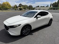 2022 Mazda 3 G20 Touring