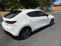 2022 Mazda 3 G20 Touring