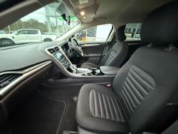 2016 Ford
Mondeo Ambiente