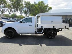 2022 Nissan
Navara SL