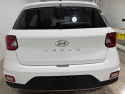 2021 Hyundai
                Venue 