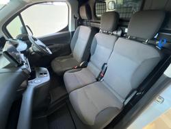 2024 Peugeot
Partner Pro