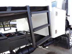 2009 ISUZU FVD 1000 WHITE