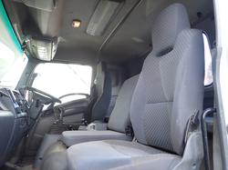 2009 ISUZU FVD 1000 WHITE
