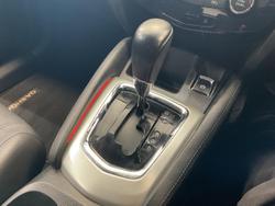 2017 Nissan
                QASHQAI Ti