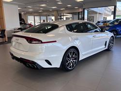 2023 Kia Stinger 330S
