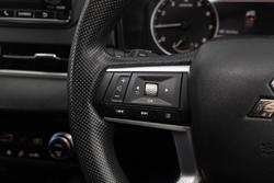 2023 Mitsubishi
                Outlander ES