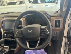 2025 Mahindra Scorpio Z8L